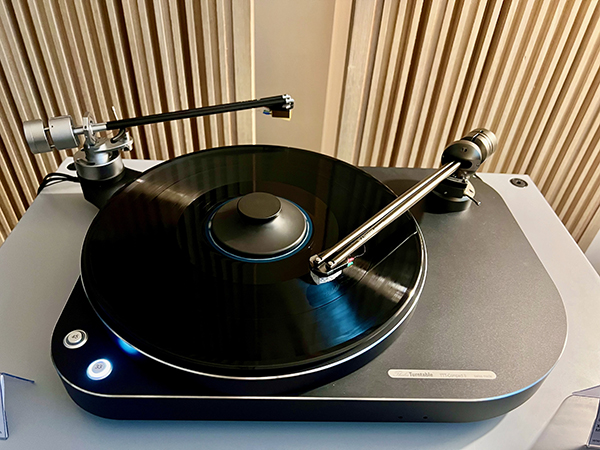  052324.munich.Thales turntable.jpg